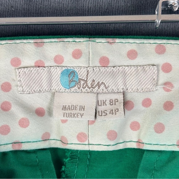 Boden Green Pants with Pink Polka Dot Lining 4 petite - Picture 3 of 11